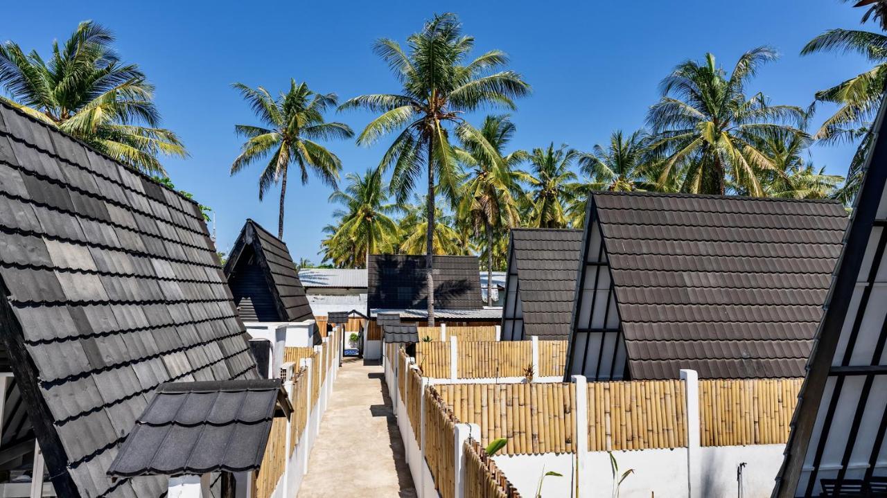 Sanctum Dive Bungalows With Private Pool Gili Trawangan Extérieur photo
